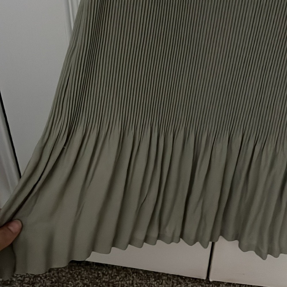 Tank Top - Picture 5 of 8